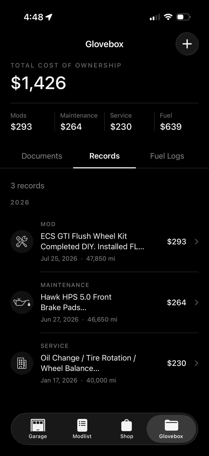 Glovebox Records showing $1,426 in recorded ownership costs and three modification, maintenance and service entries.